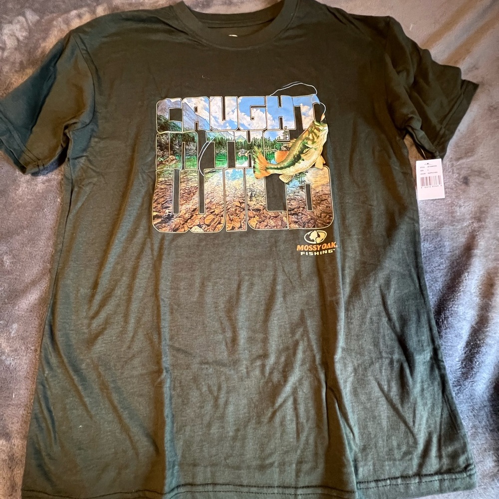 Mossy Oak fishing shirt